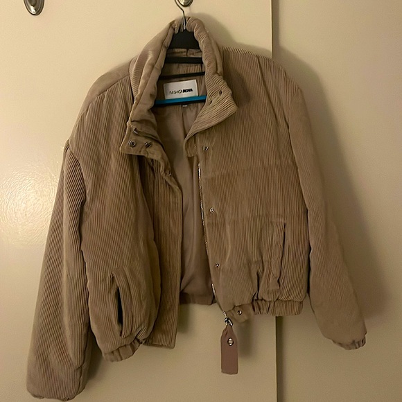 Puffer jacket - Picture 1 of 4